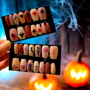 Boo 👻🎃 Halloween false nail 🙂‍↔️